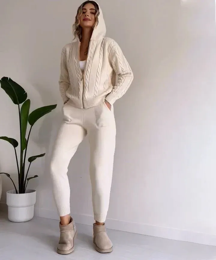 Lilia - Cozy Two-Piece Set