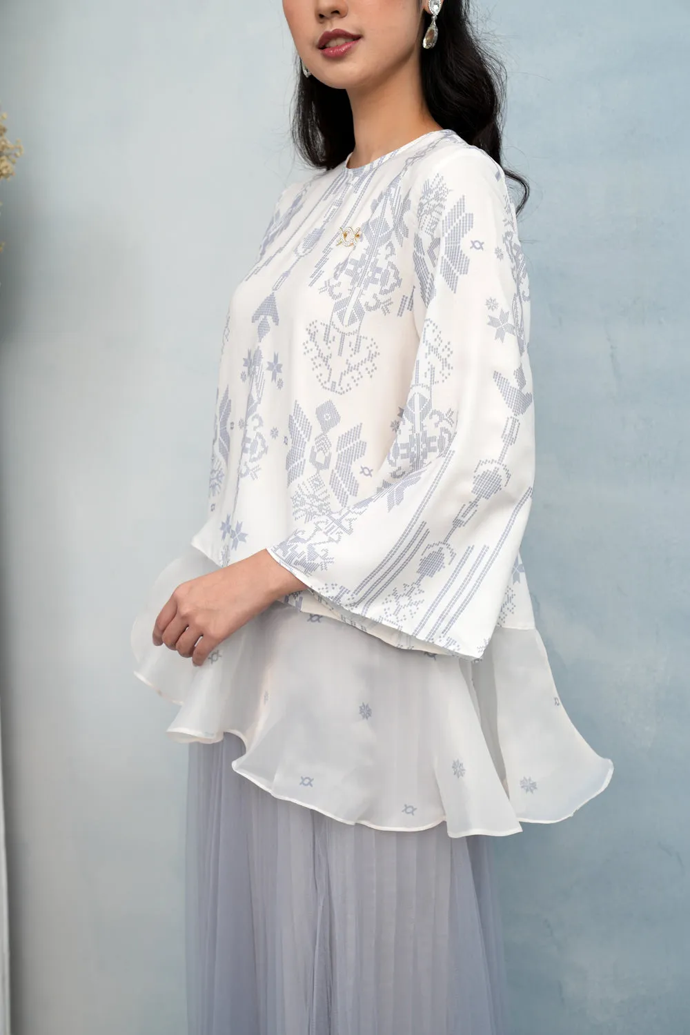 Lingga Blouse (Minor) Intan