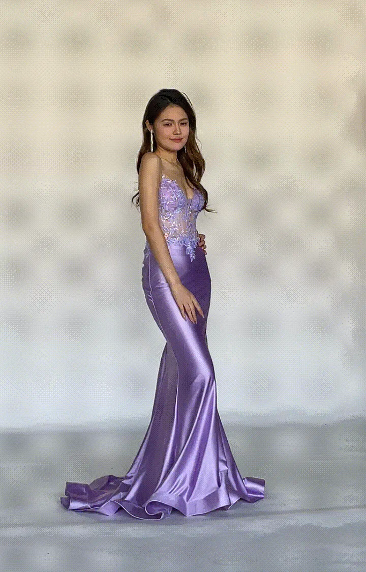 Spaghetti Straps Appliqued See Through Pleated Mermaid